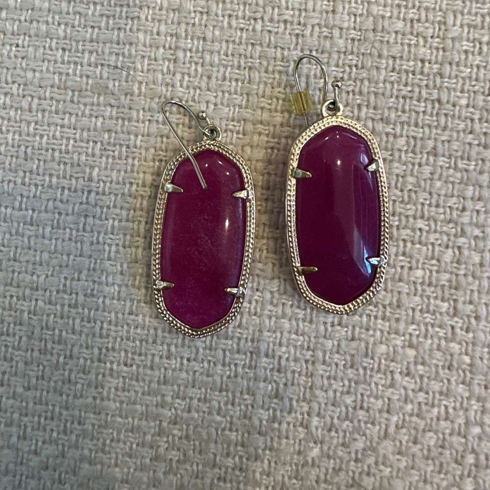 Kendra Scott plum earrings